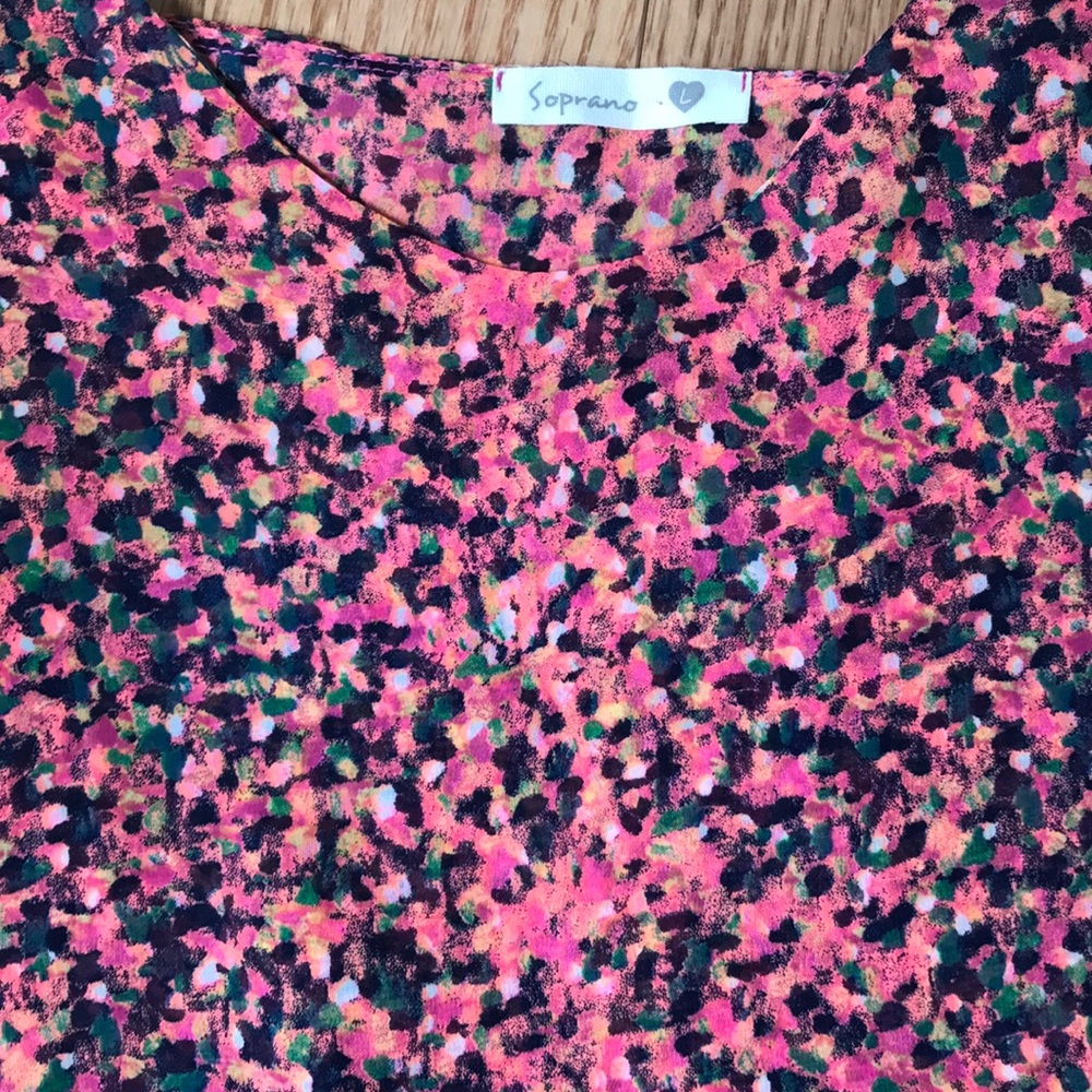 Tank top - Picture 3 of 3